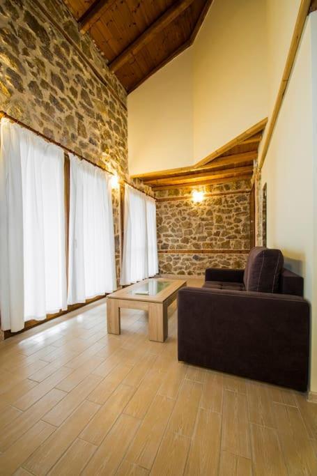 Villa Petrini Spiti Pyrgadikia Exterior foto