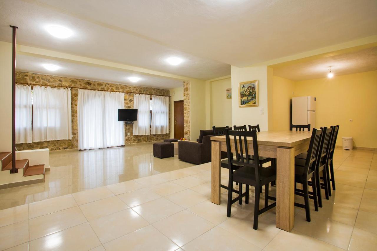 Villa Petrini Spiti Pyrgadikia Exterior foto