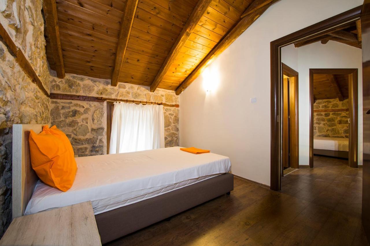 Villa Petrini Spiti Pyrgadikia Exterior foto