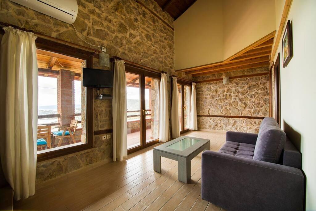 Villa Petrini Spiti Pyrgadikia Exterior foto
